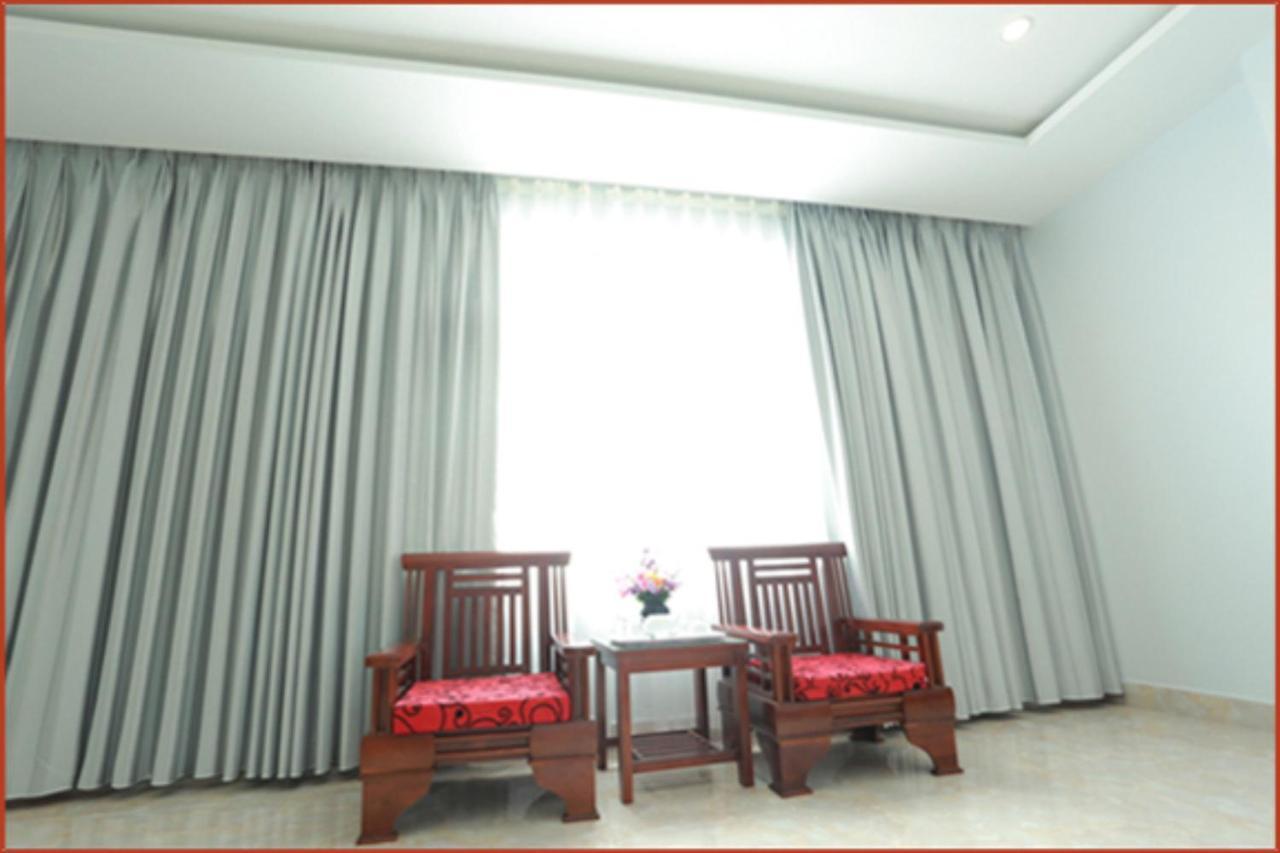 Tan Truong Son Hotel Dong Hoi Extérieur photo