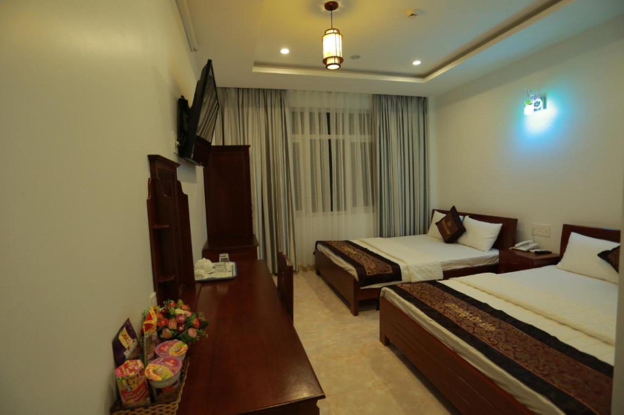 Tan Truong Son Hotel Dong Hoi Extérieur photo