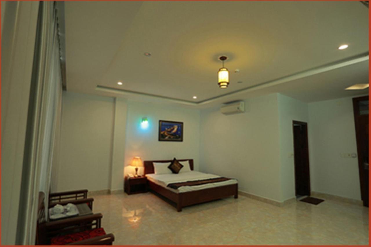 Tan Truong Son Hotel Dong Hoi Extérieur photo